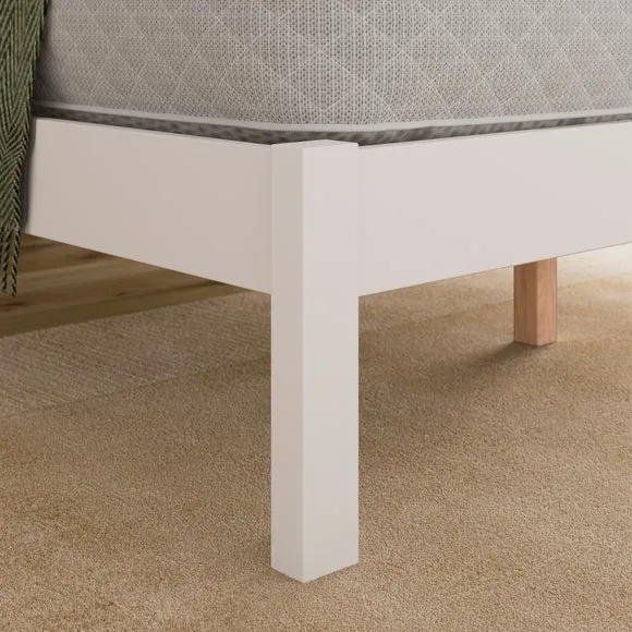 Lyola Spindle Bed Frame 2