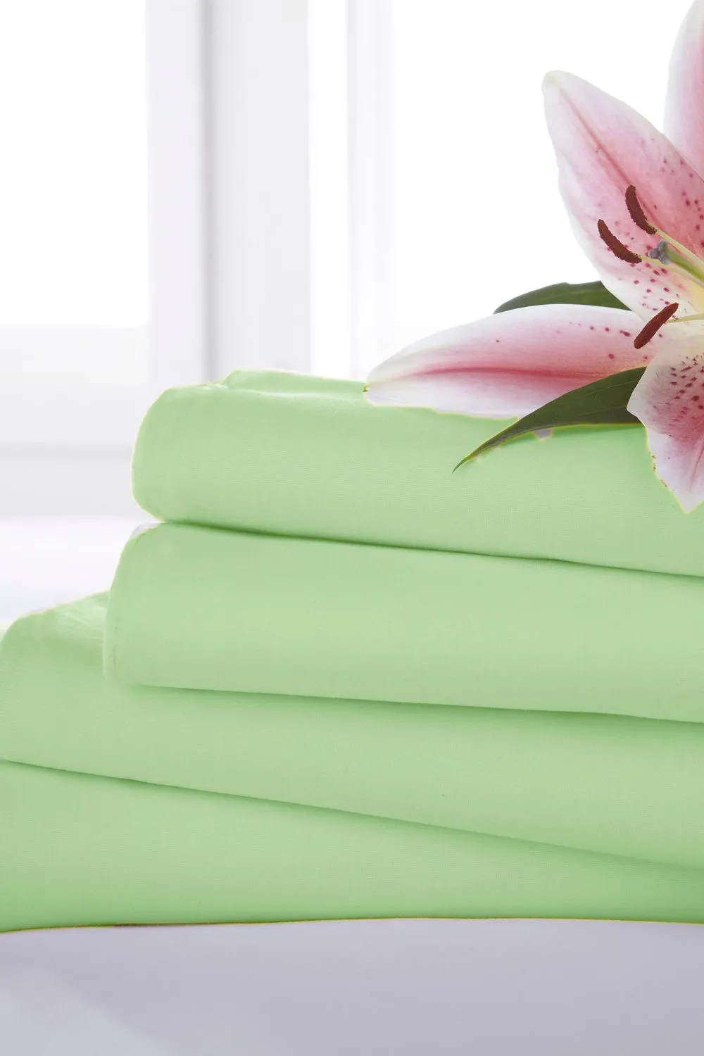 Martex Percale Fitted Sheet in Green 1