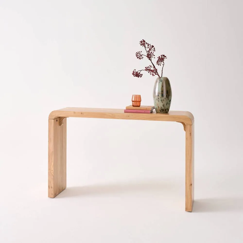 sweeek Exotic Acacia Wood Console in Beige 3