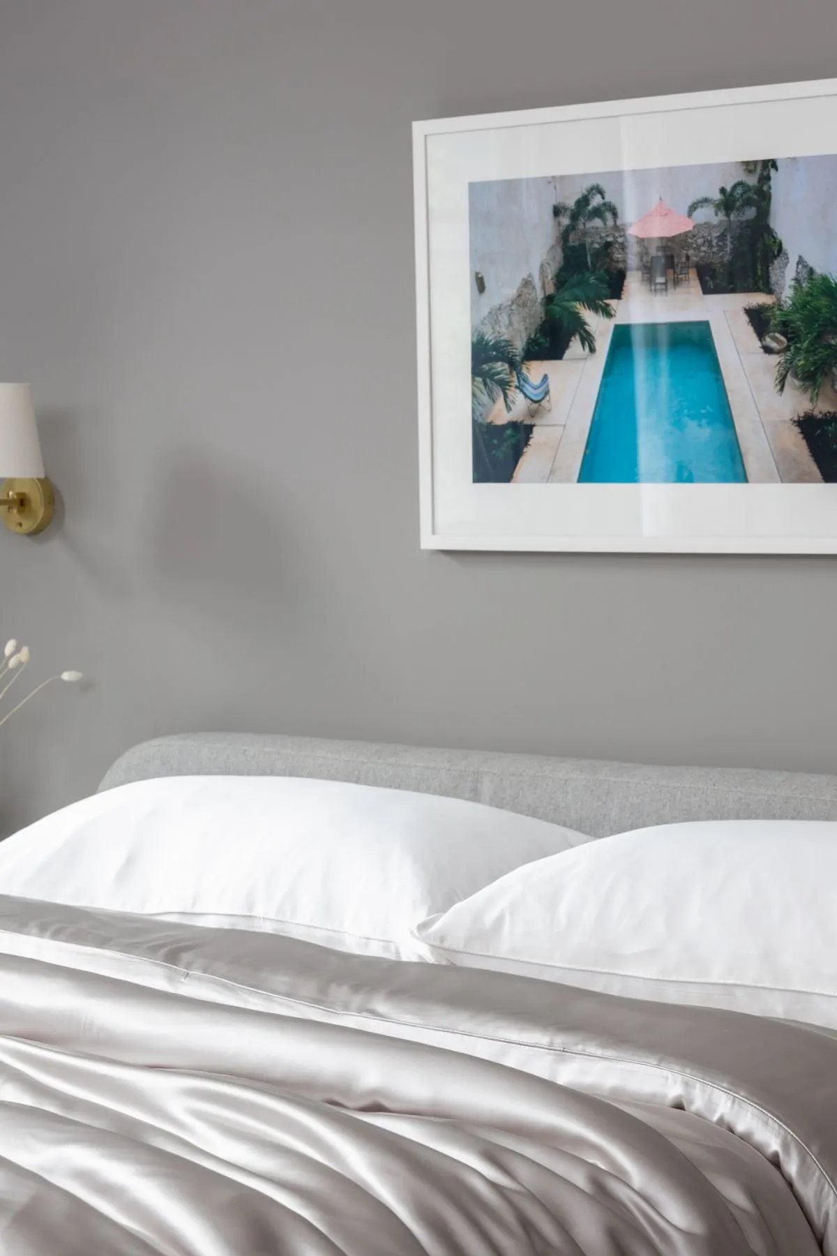 Soak&Sleep Pure Mulberry Silk Housewife Pillowcase Pair in Silver 1