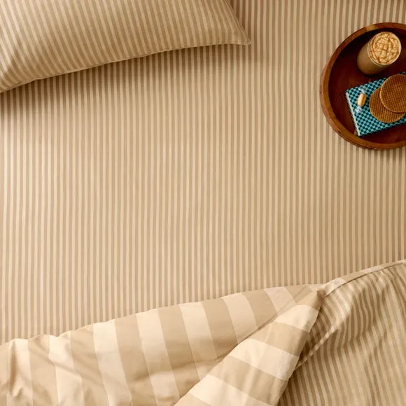 furn. The Ultimate Stripe Fitted Sheet
