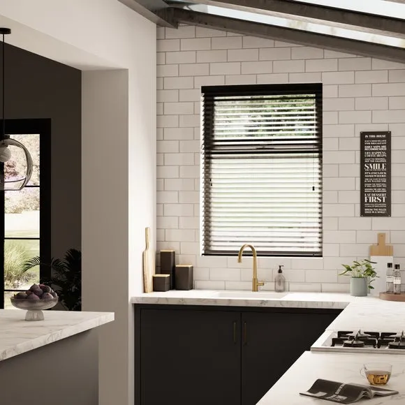 Room Darkening Venetian Blind 1