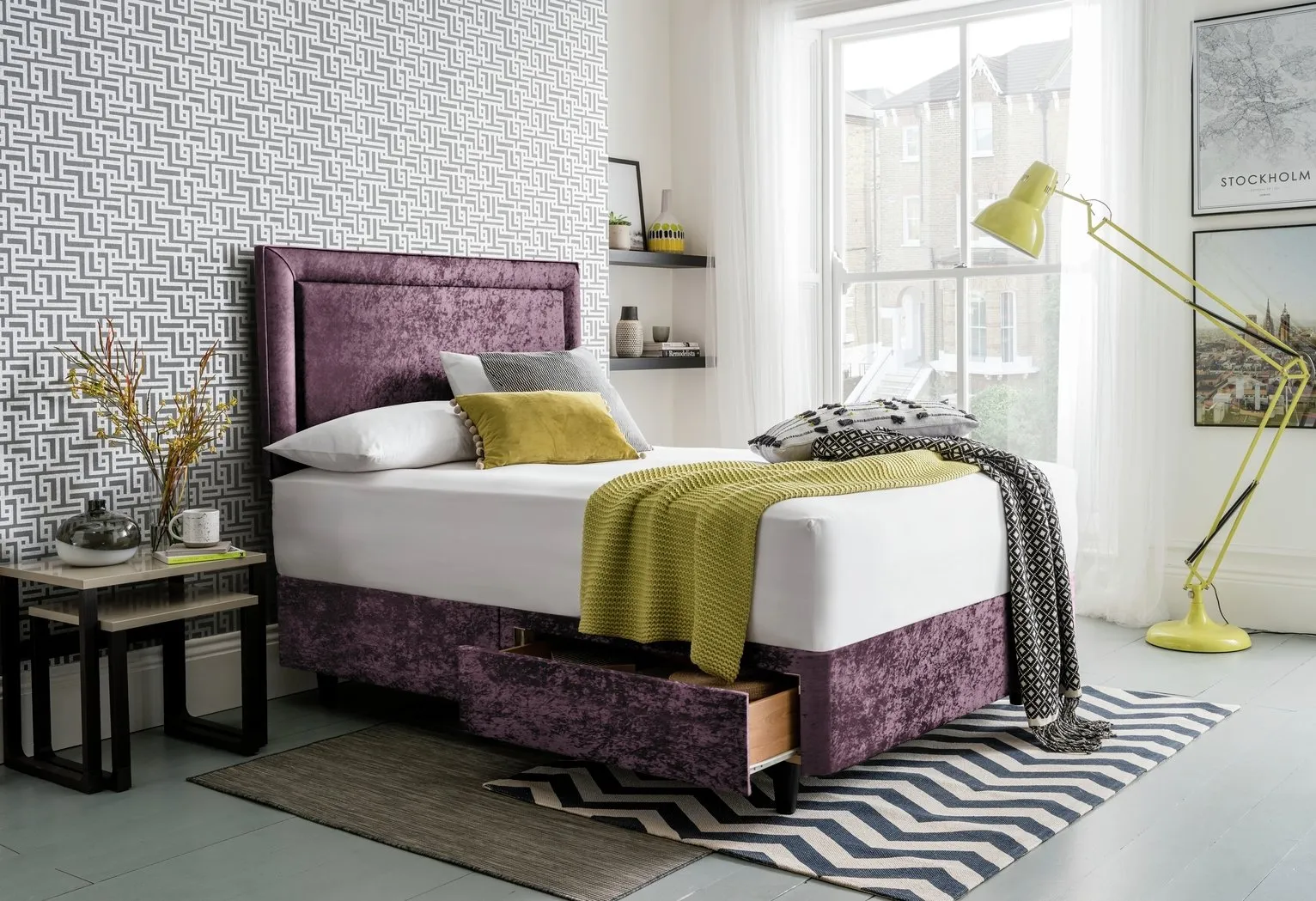 Silentnight Toulouse Velvet Kingsize 2 Drawer Divan - Purple