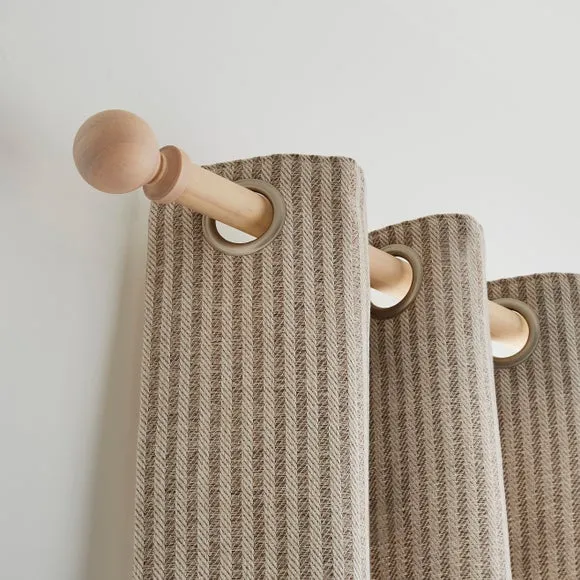 Ashton Wood Curtain Pole 2