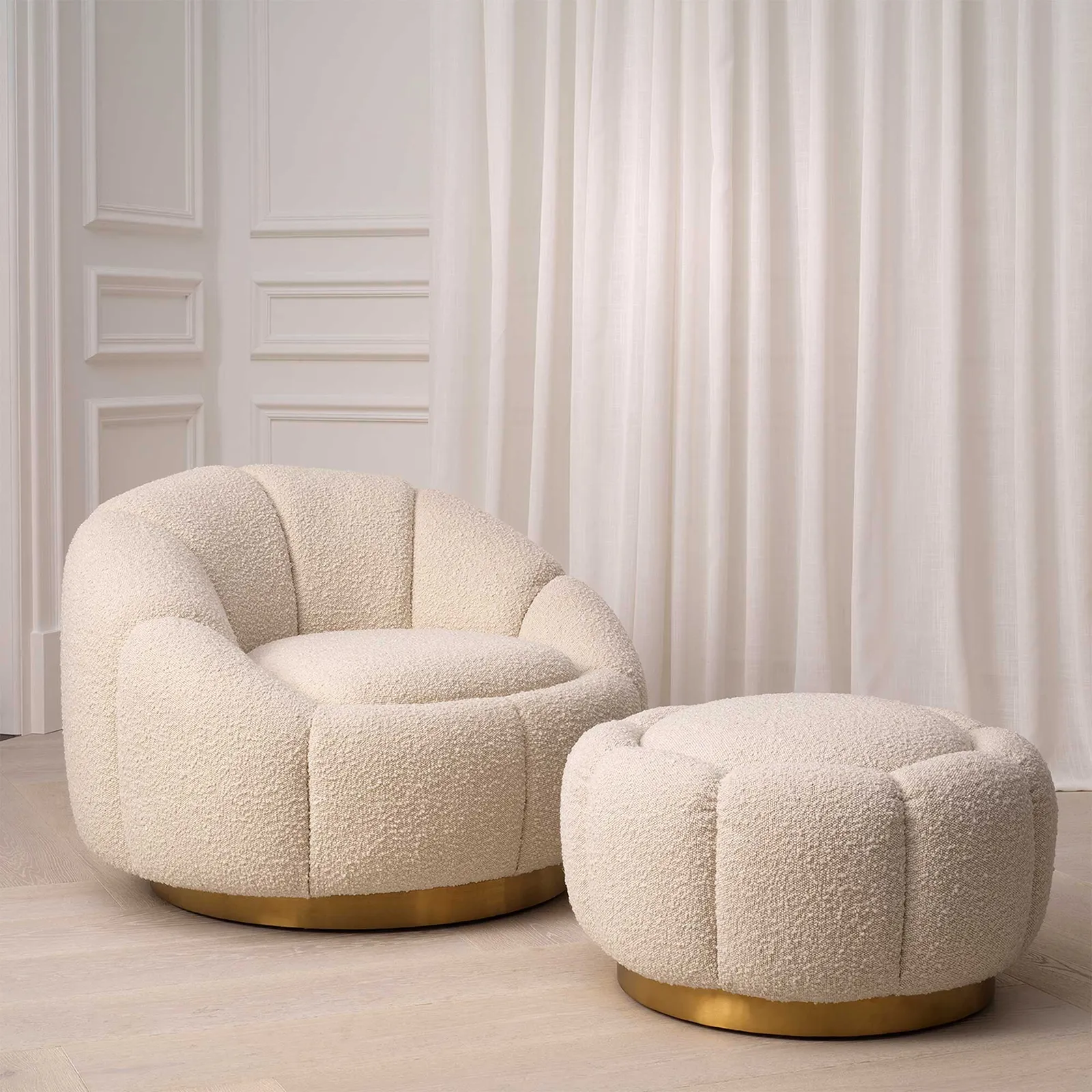 Eichholtz Ottoman Inger Boucl Cream, White Boucle | Barker & Stonehouse 2