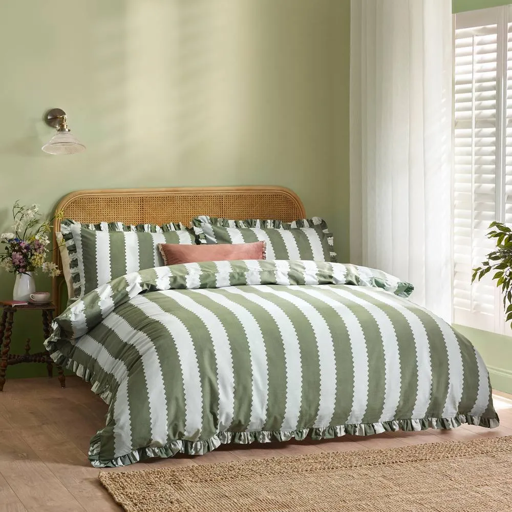 Wylder Birdie Stripe Ruffle Duvet Cover Set in Jade
