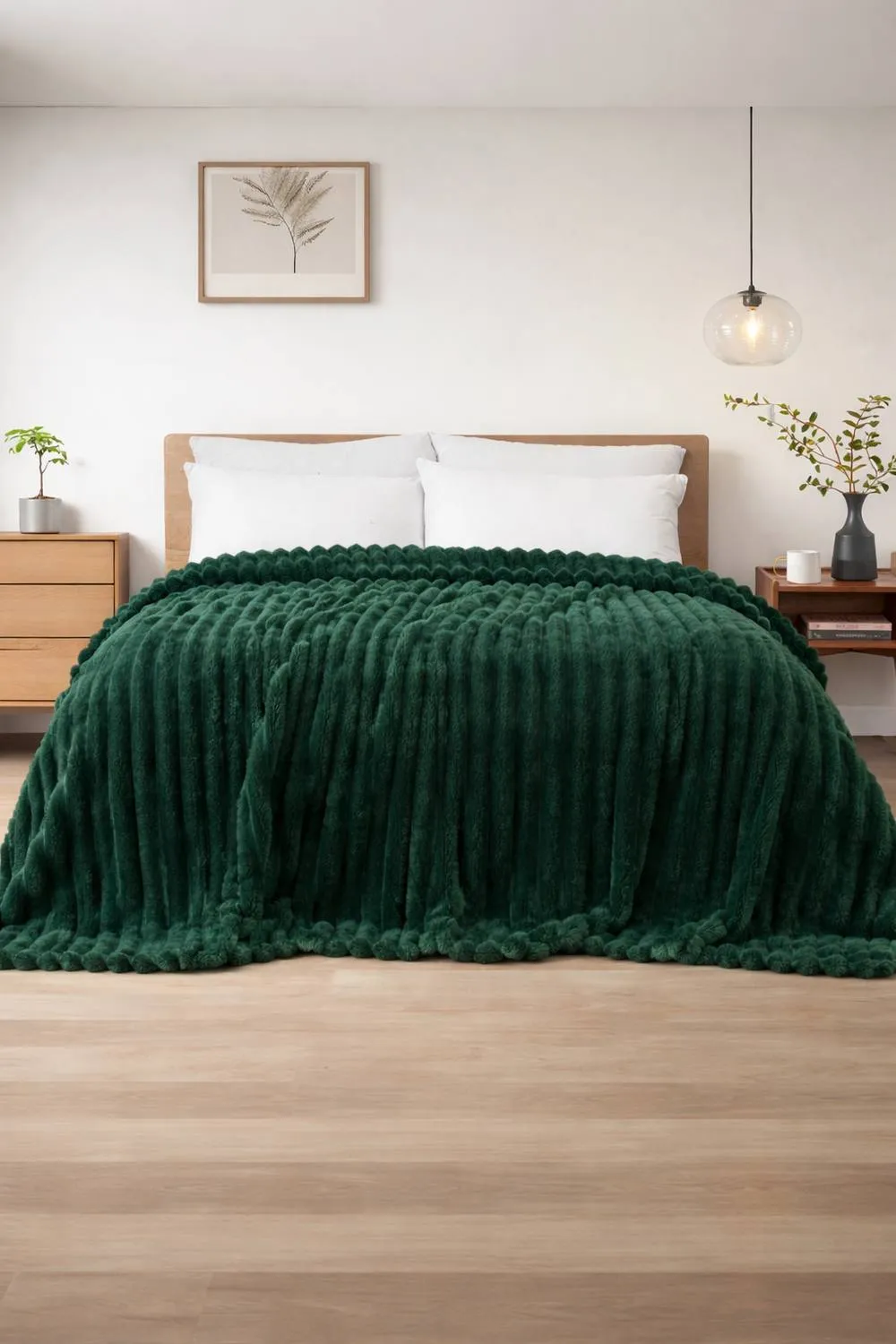 Dyzi Ribbed Jacquard Fleece Bed Blanket Throw 150x200cm Green in Dark Green
