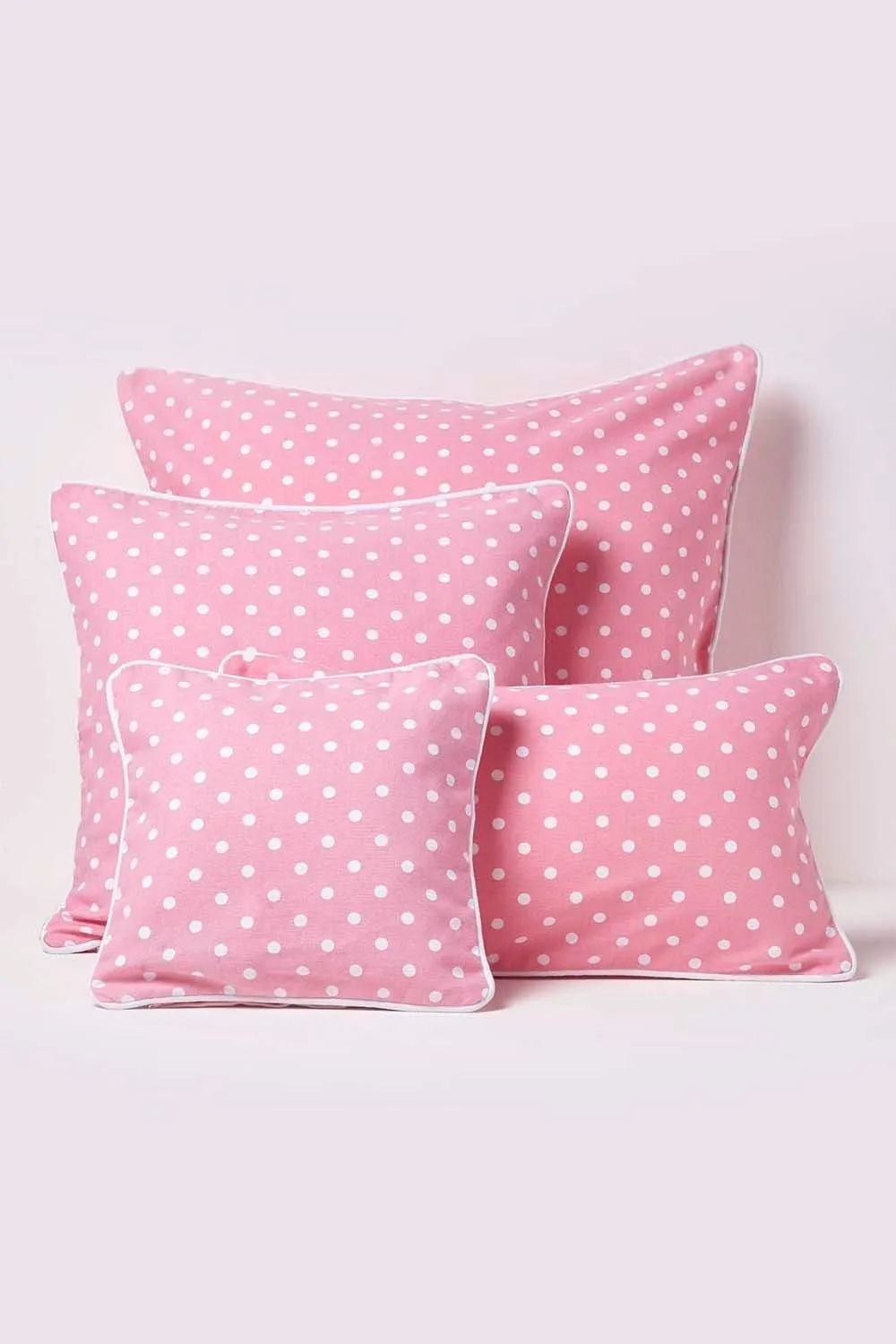 Homescapes Cotton Polka Dots Cushion Cover in Pink 5