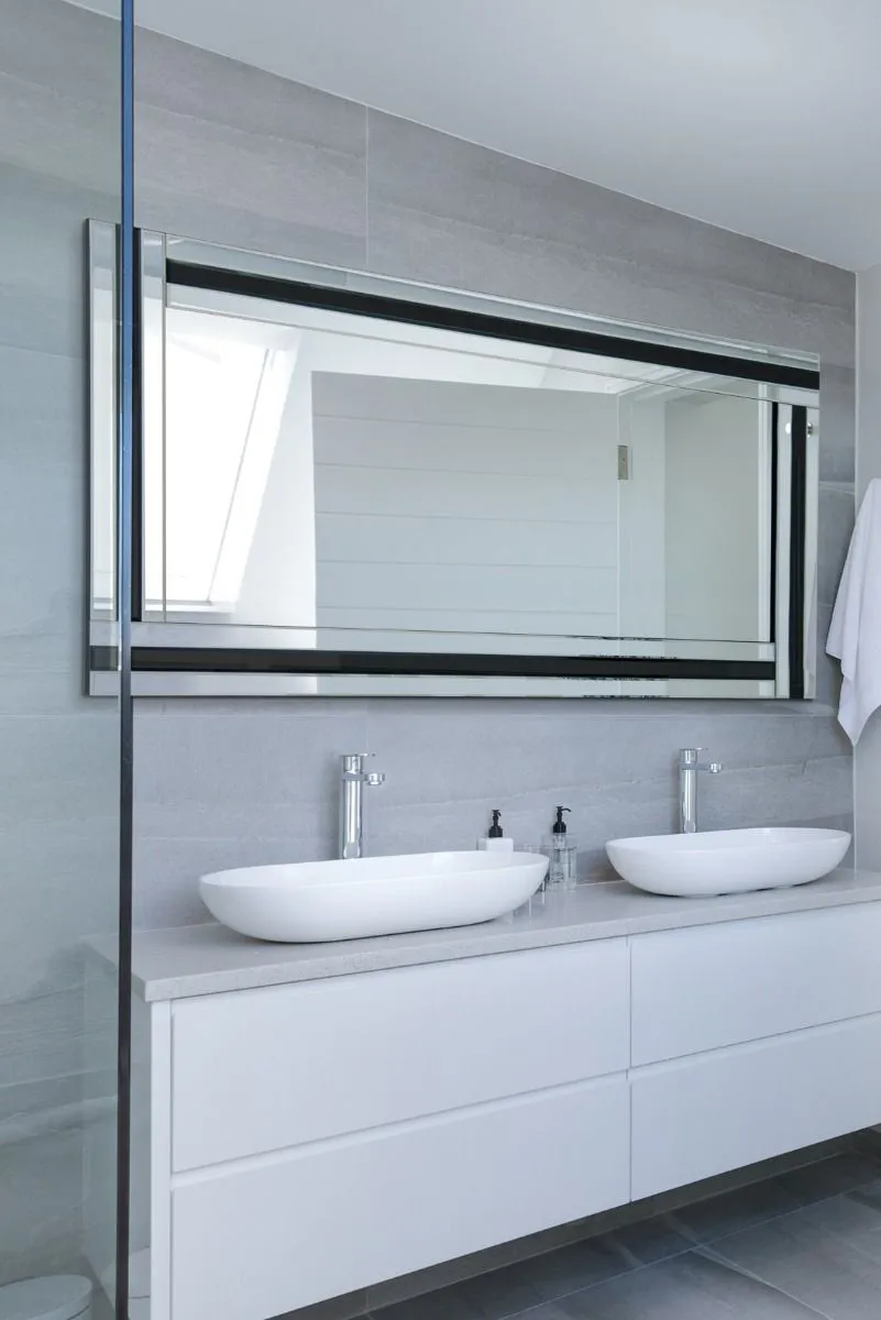 MirrorOutlet Dalton Black All Glass Full Length Mirror 174 x 85 CM 3