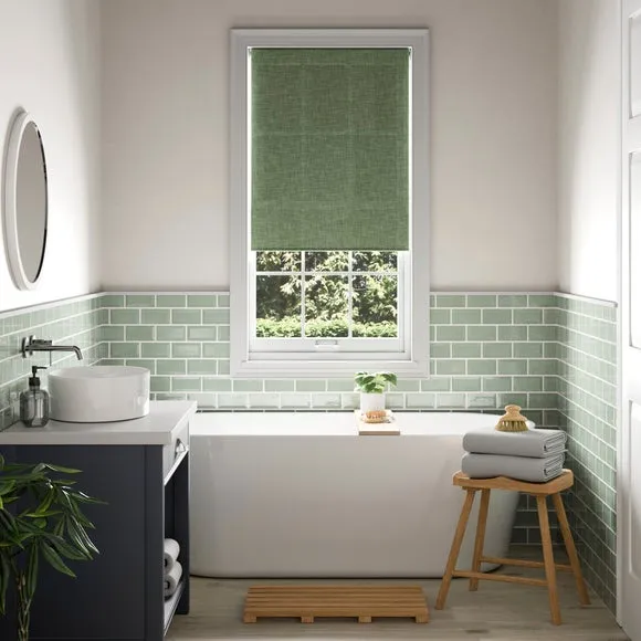 Wexford Linen Look Moisture Resistant Daylight Roller Blind 1
