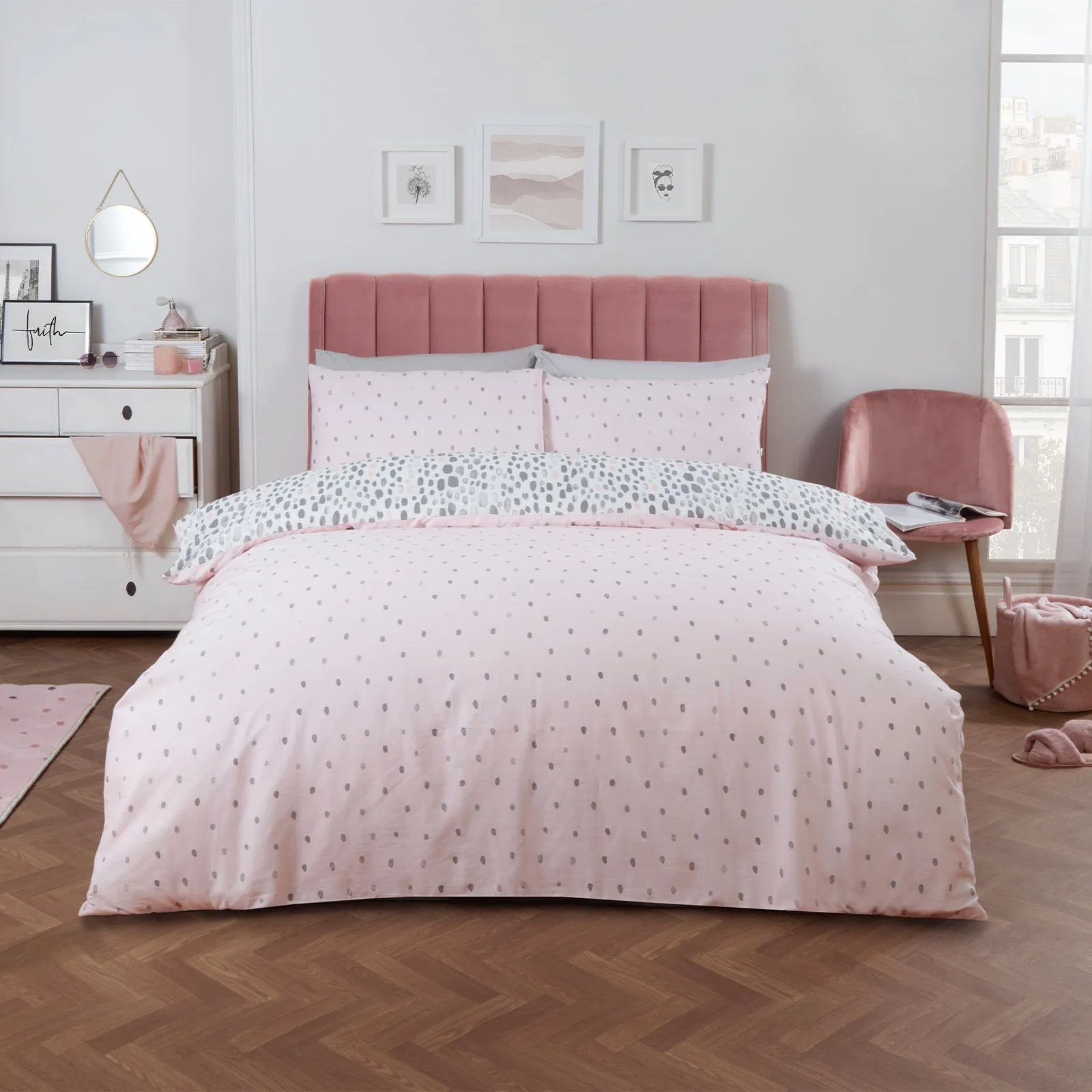OHS Dalmatian Print Duvet Cover with Pillowcase Set in Light Pink