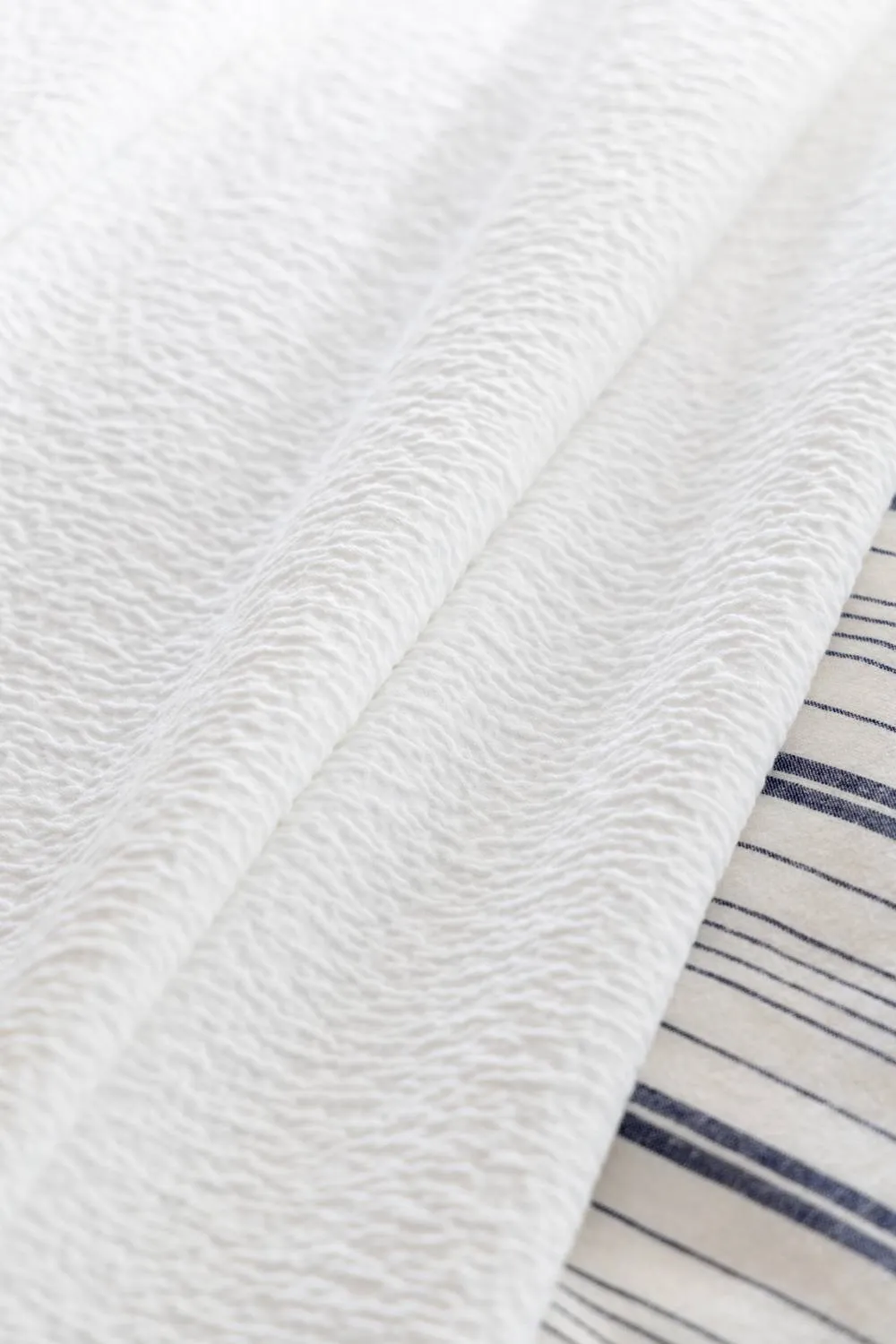 Soak&Sleep White Textured Matelasse Cotton Bedspread 3
