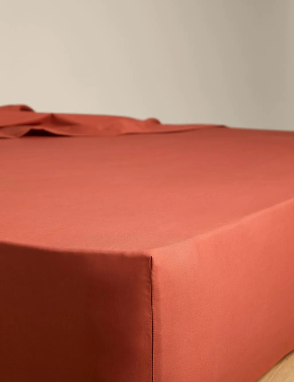 M&S Egyptian Cotton 230 Thread Count Crisp Deeper Fitted Sheet Terracotta