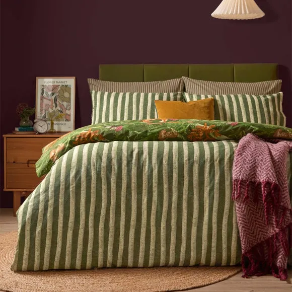 Furn. Nya Woodland Polycotton Duvet Cover & Pillowcase Set 2