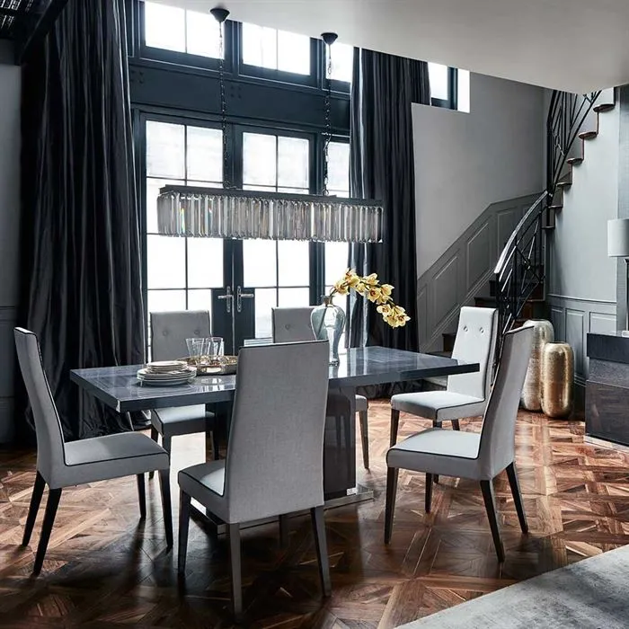 Borgia Extending Dining Table