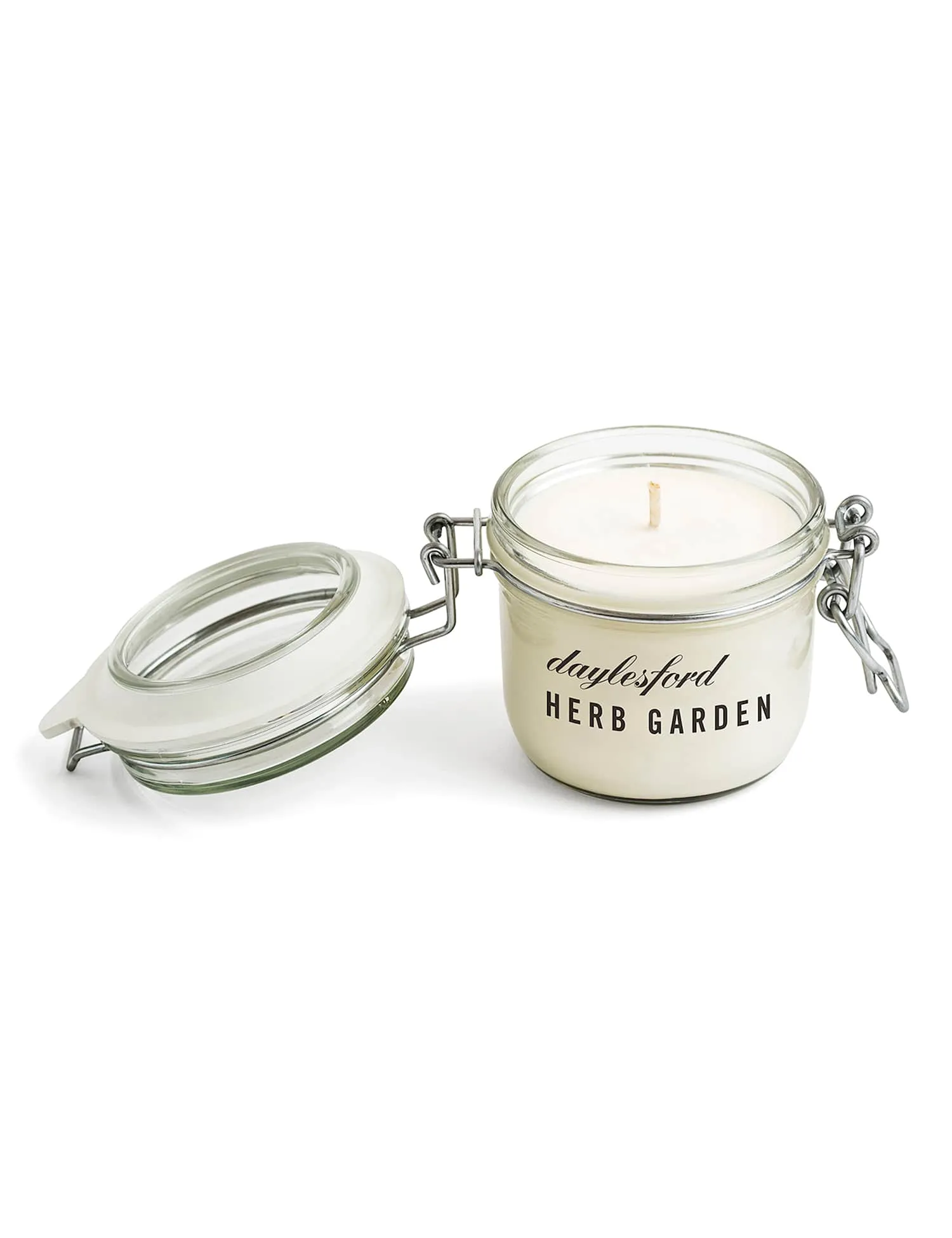 Daylesford Botanical Herb Garden Medium Candle 180g No Colour