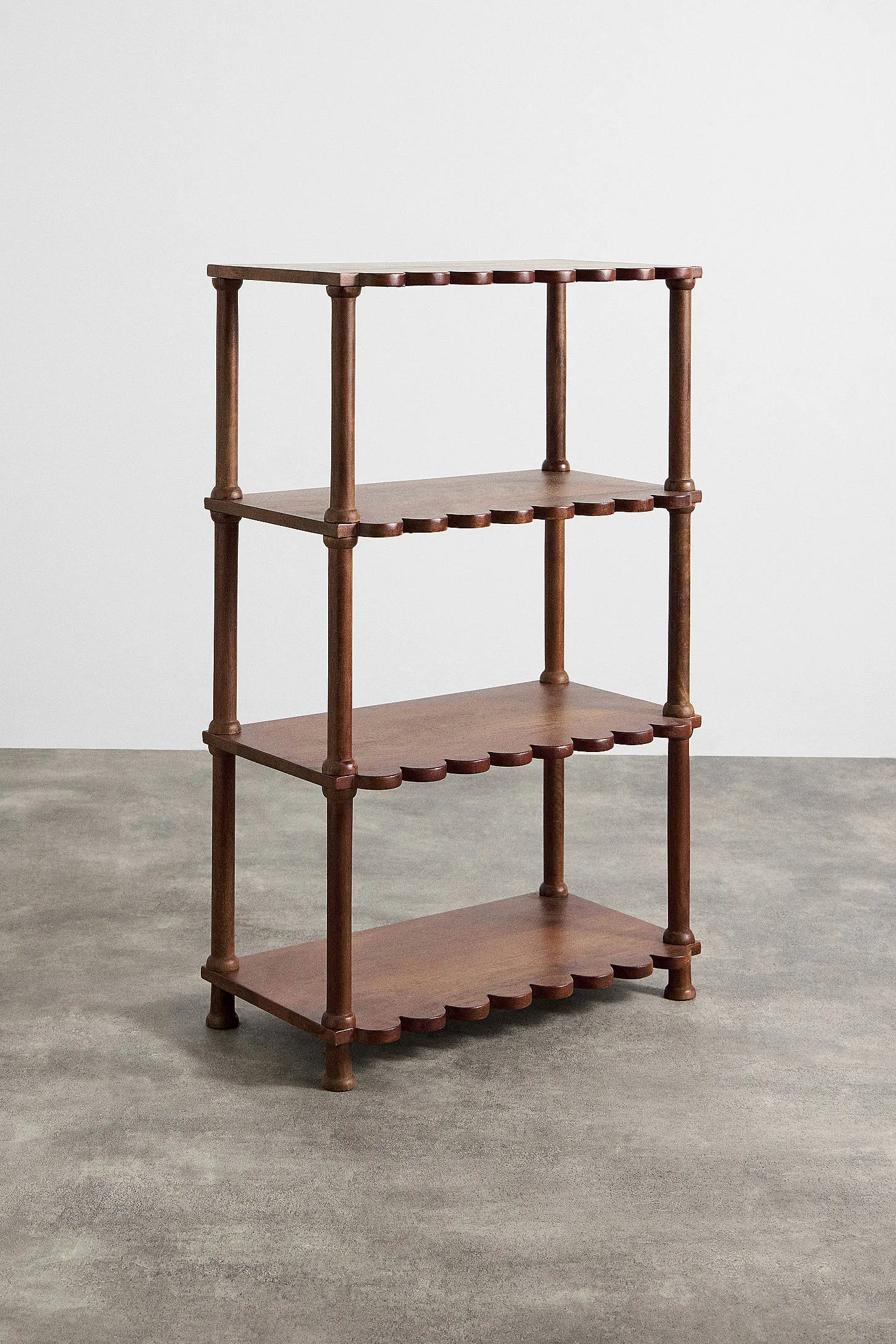 Scalloped Storage Shelf - Brown 5