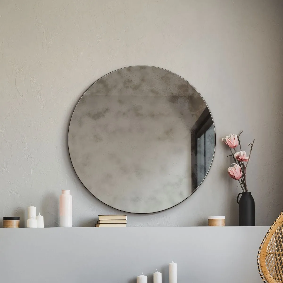 MirrorOutlet Round Circular Antiqued Mirror with Polished Edge 24" X 24" (60x60CM) in Silver 5