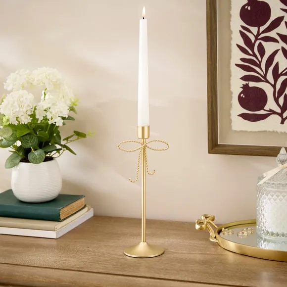 Twisted Bow Metal Candlestick Holder 1