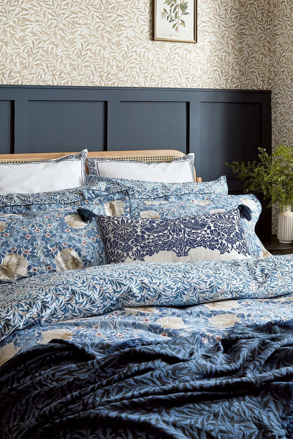 Morris & Co 'Pimpernel' Cotton Duvet Cover Set in Blue 2