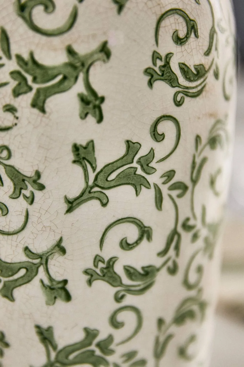 Dibor Set of 2 Vintage Luxury Irina Green Botanical Flower Urn Vase in Cream 3