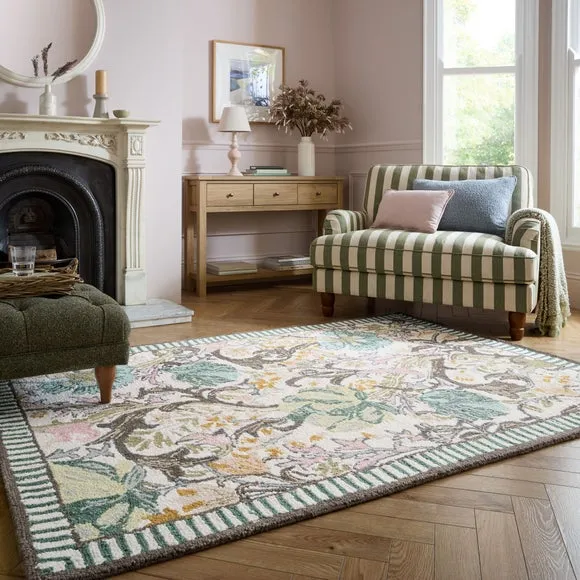 Mabel Floral Wool Rug 1