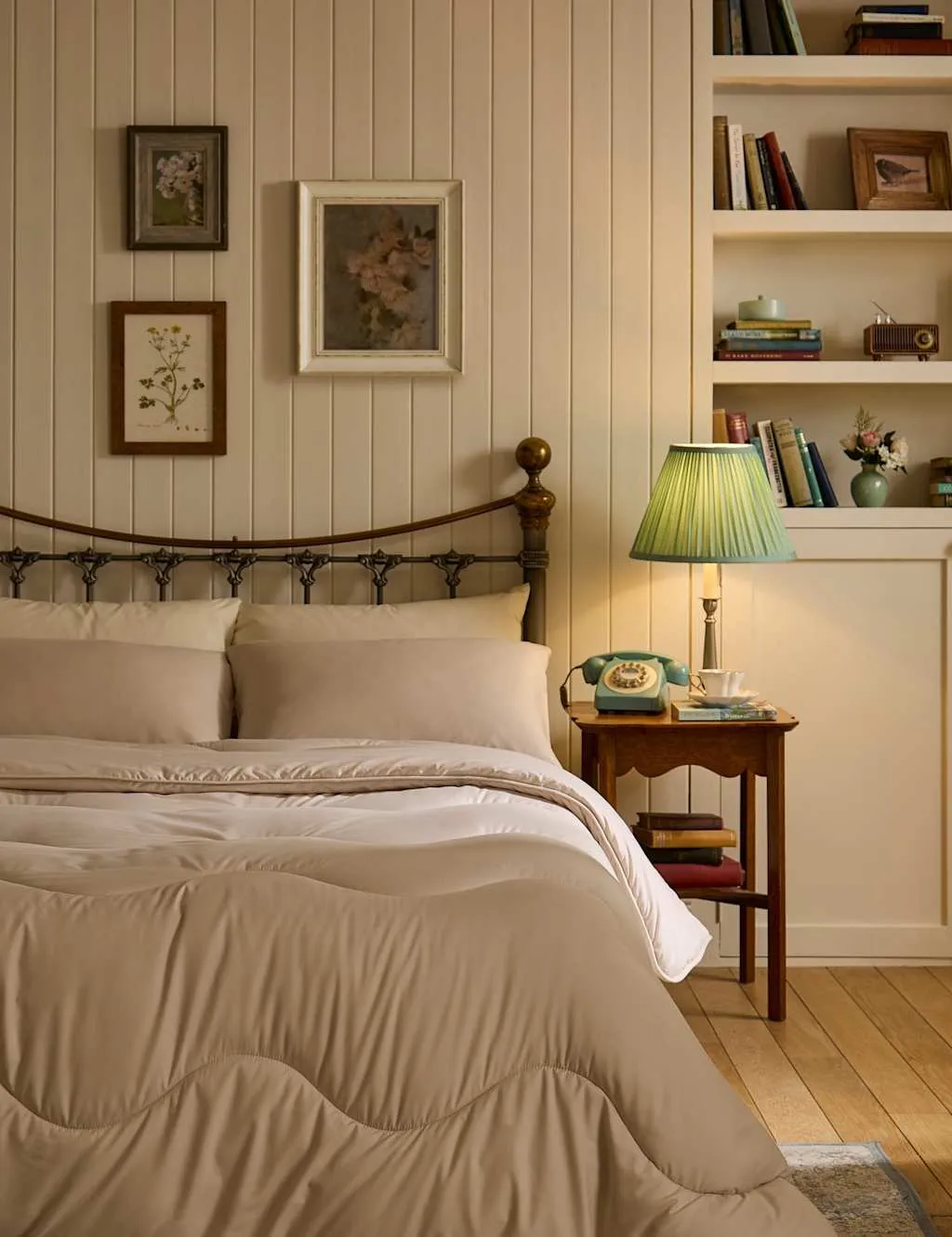 Nightlark 10.5 Tog Coverless Duvet & Pillowcase Oatmeal