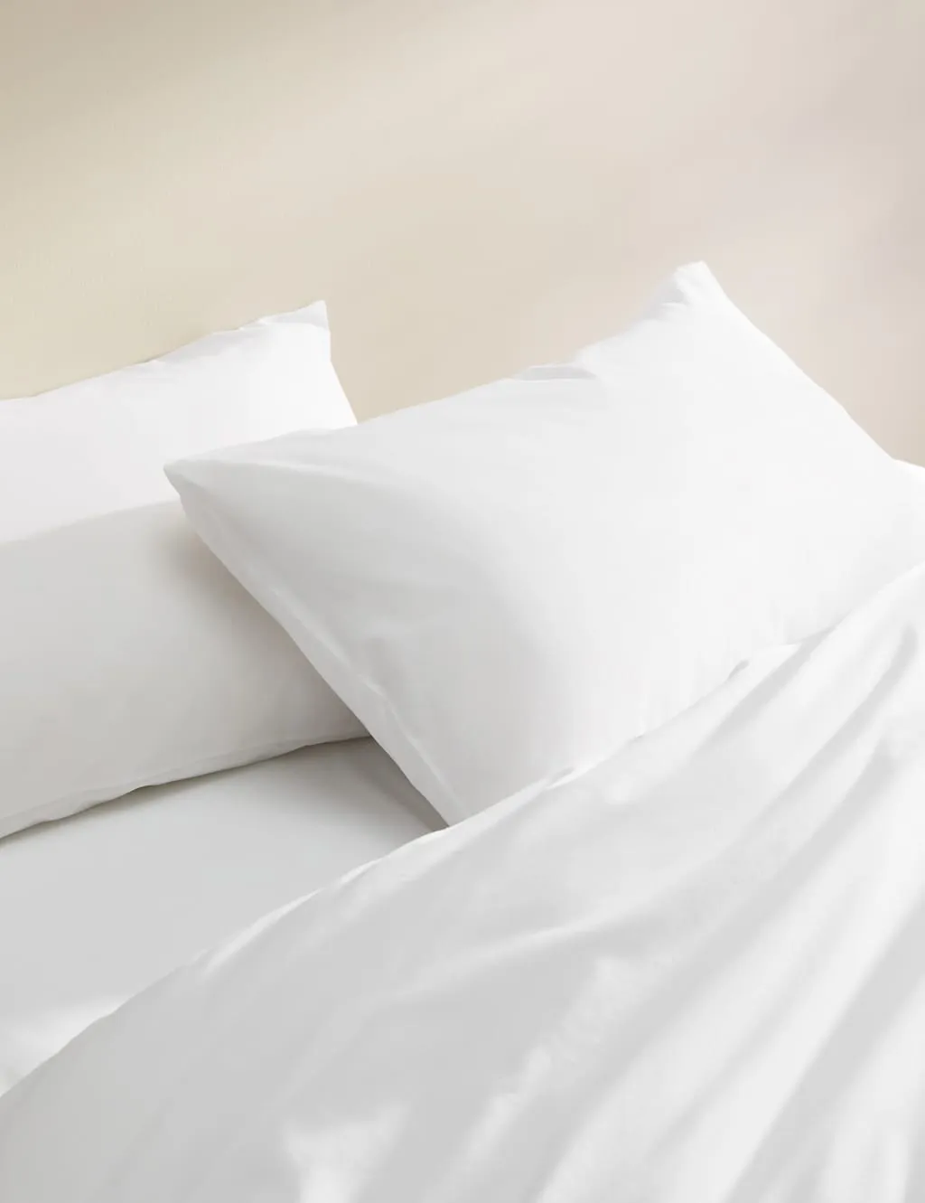 M&S 2 Pack Cotton Rich Pillowcases White
