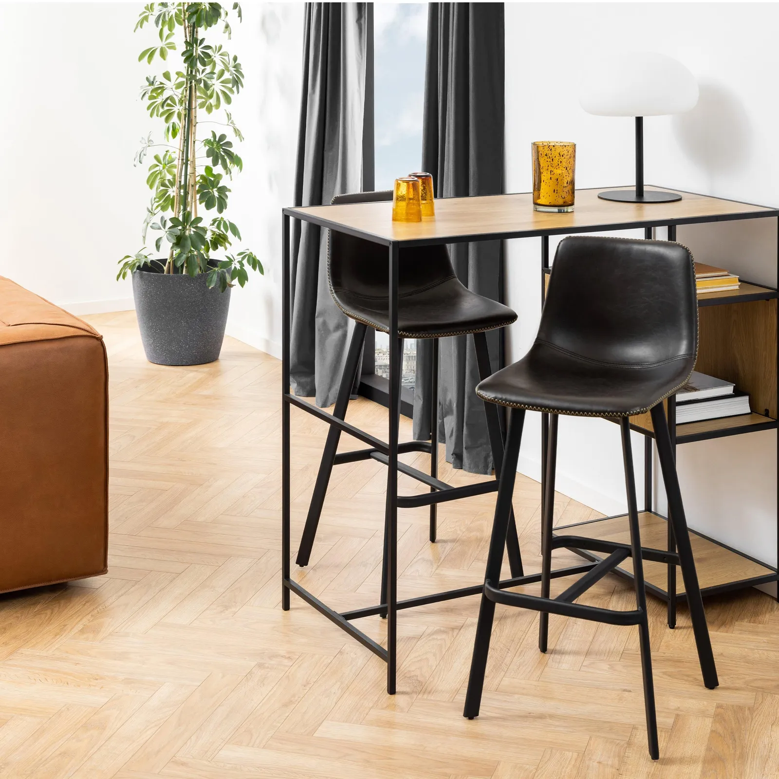 Furniture To Go I_Oregon Bar Chair in Black Set of 2 4