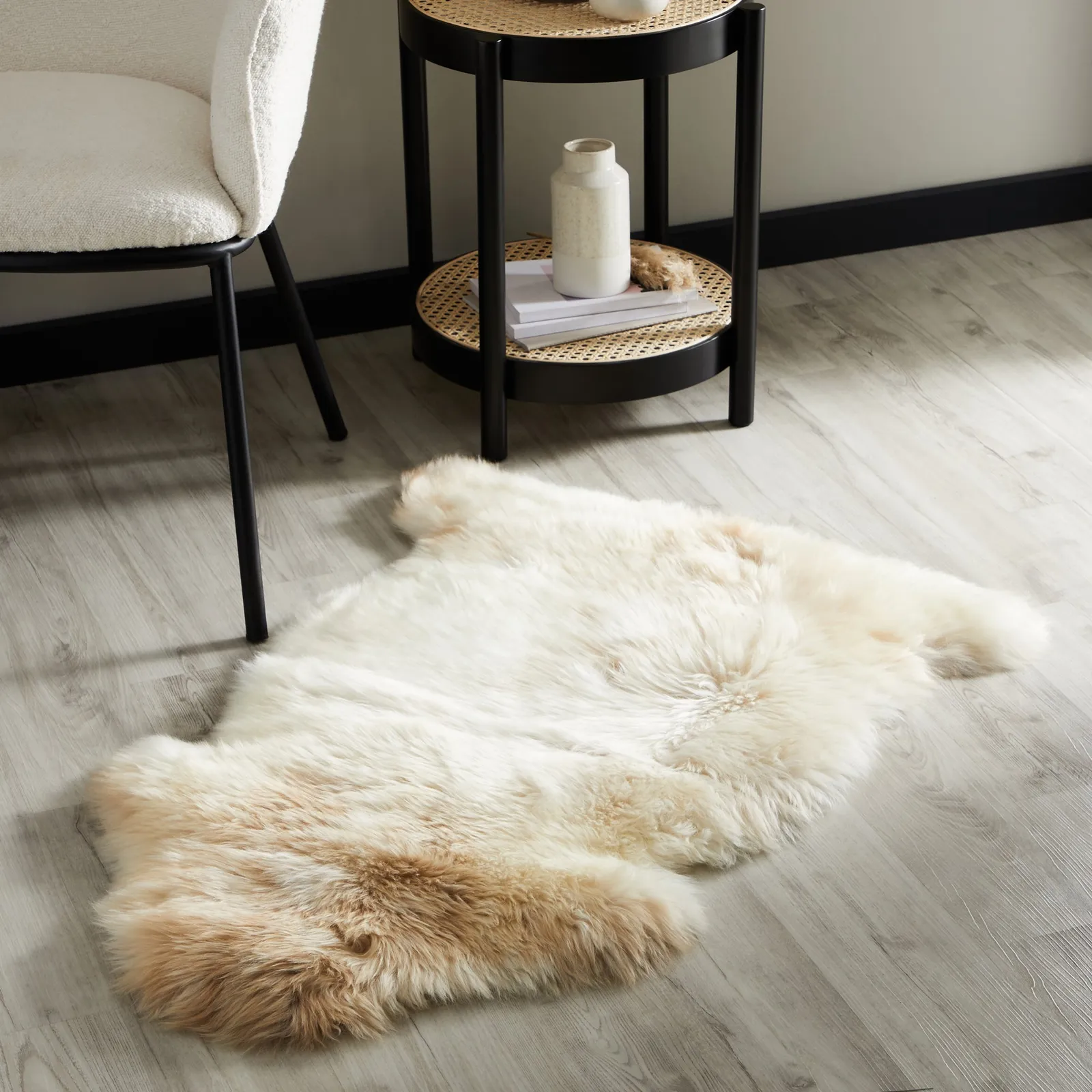 Patterned Sheepskin Rug Natural (Brown)