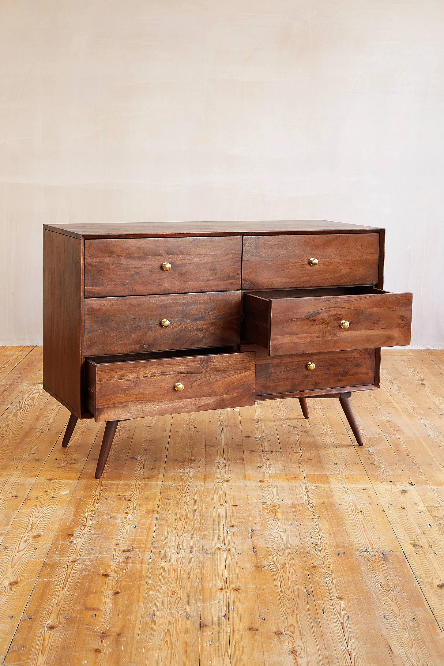 Cynthia 6-Drawer Dresser - Brown 6