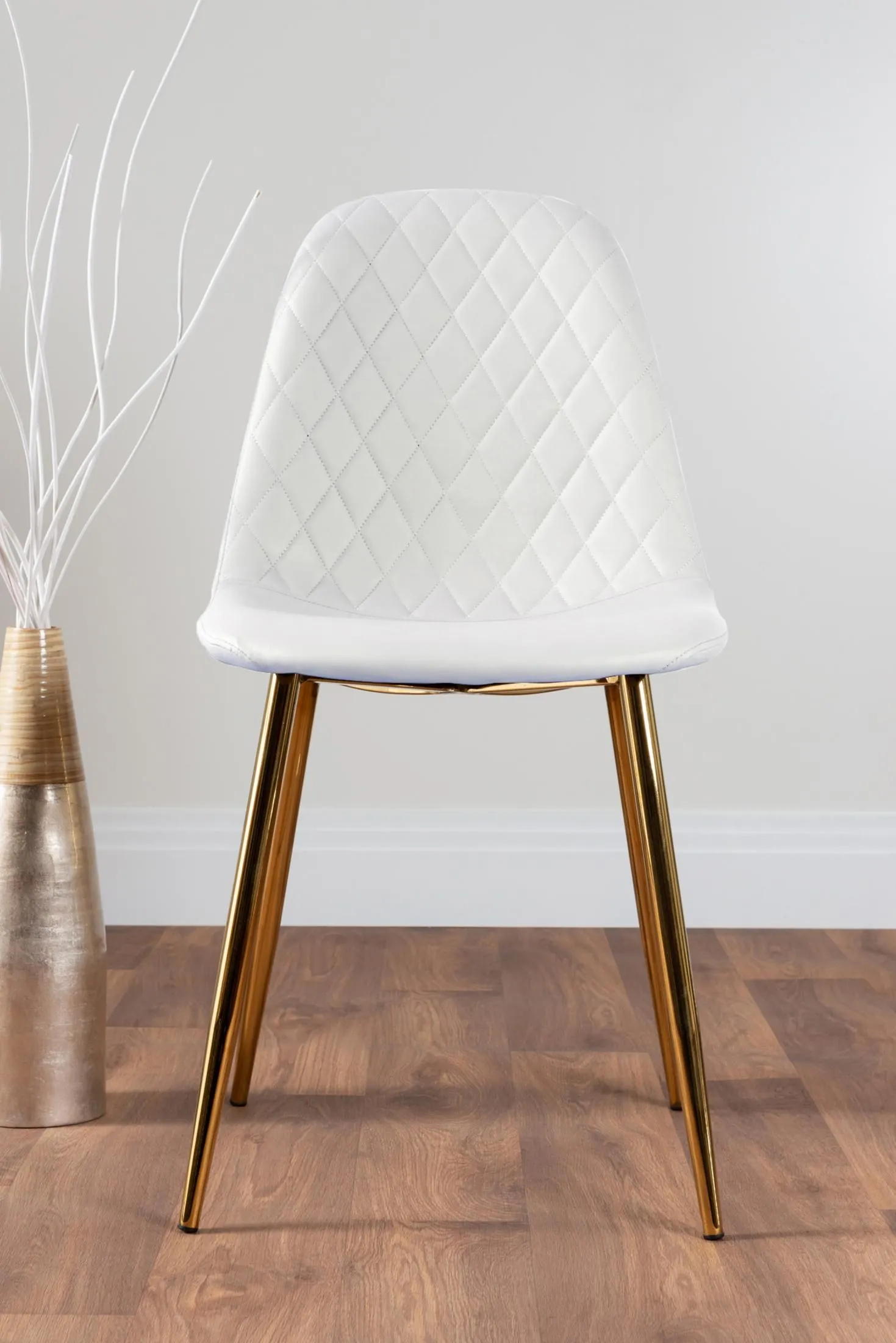 FurnitureboxUK Novara 100cm Round Tempered Glass Dining Table with Gold Legs & 4 Corona Faux Leather Chairs in White 6