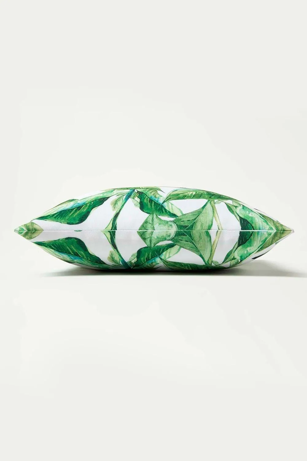 Homescapes Luxury Waterproof Banana Leaf Outdoor Cushion 45 x 45 cm, Set of 2 in Green 5