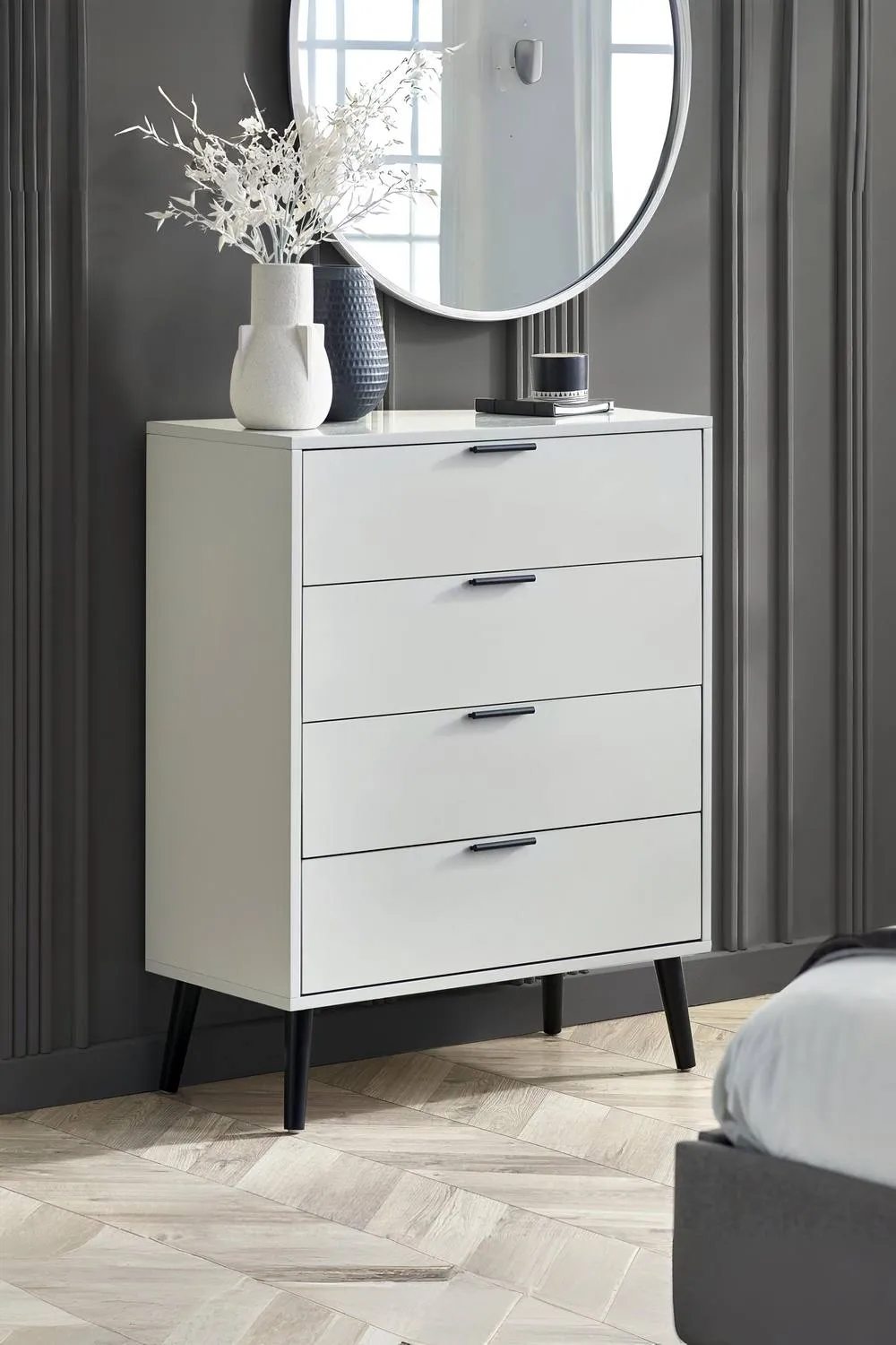 Julian Bowen Alba 4 Drawer Chest in Grey