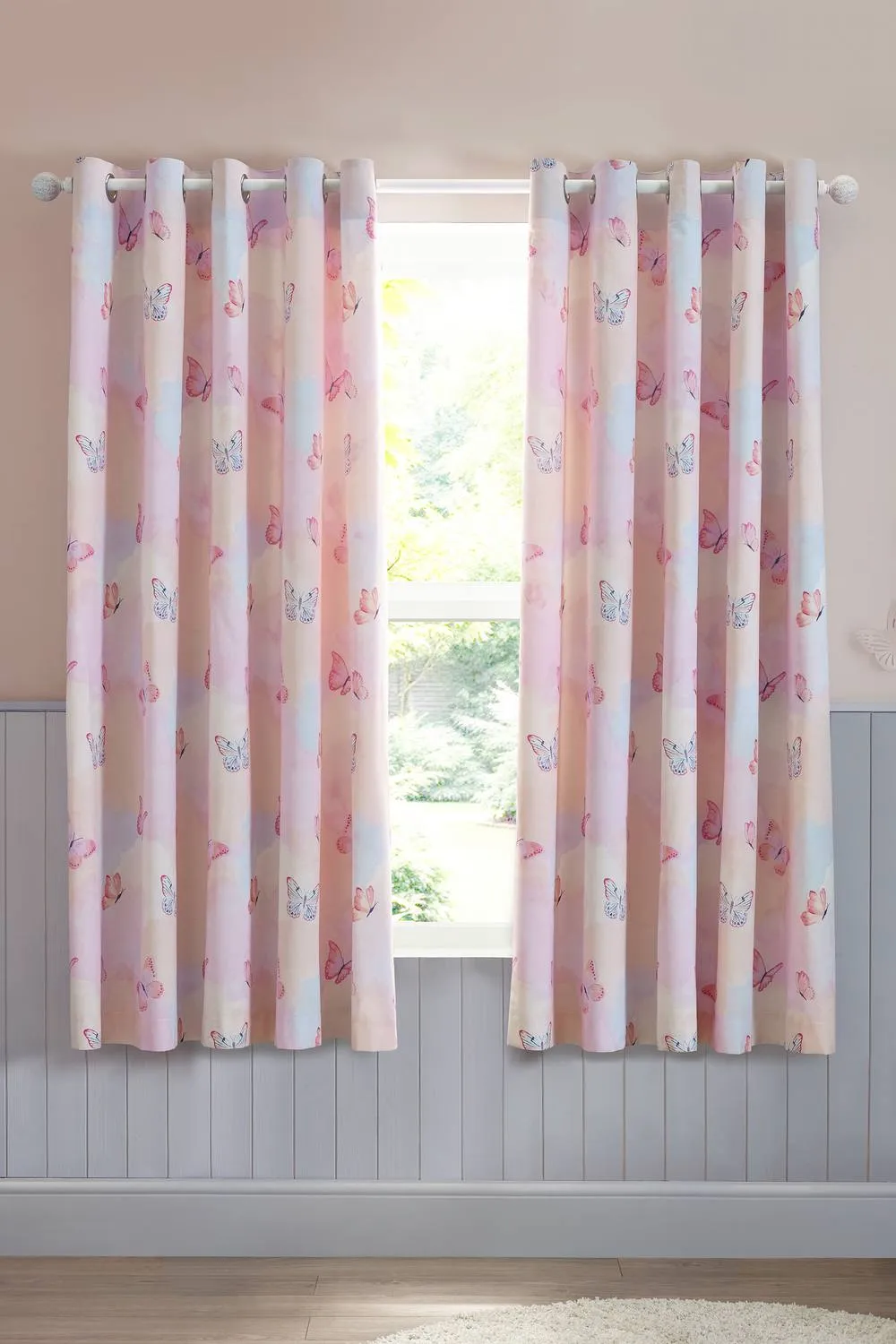 Catherine Lansfield 'Ombre Butterflies' Fully Reversible Eyelet Curtains in Pink