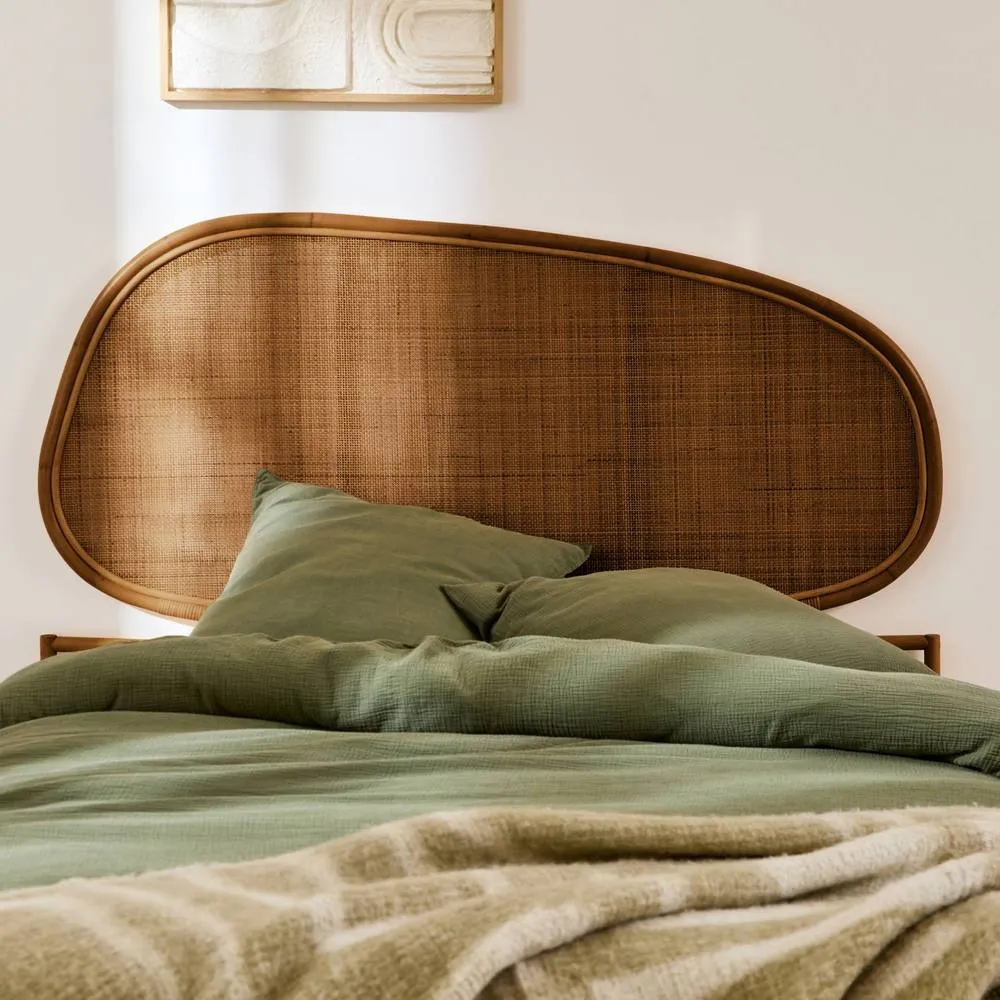 sweeek Dark rattan headboard in Light Brown 4