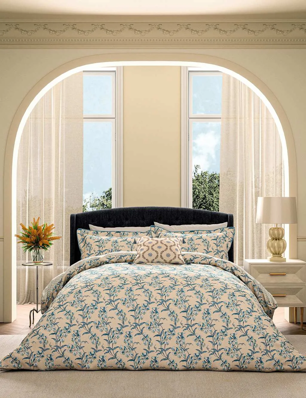V&A Onslow Trellis Cushion Cream Mix