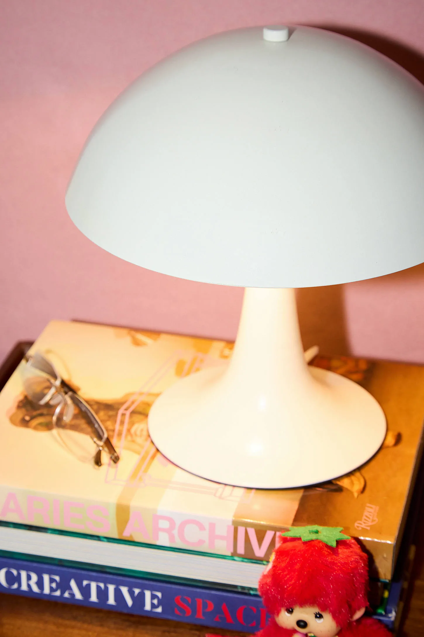 Kane Table Lamp - White 3