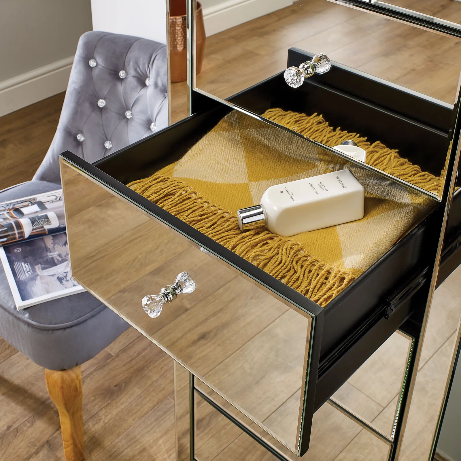 Birlea Seville 5 Drawer Narrow Chest Mirrored in Silver 4