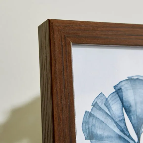 Essentials Photo Frame 2