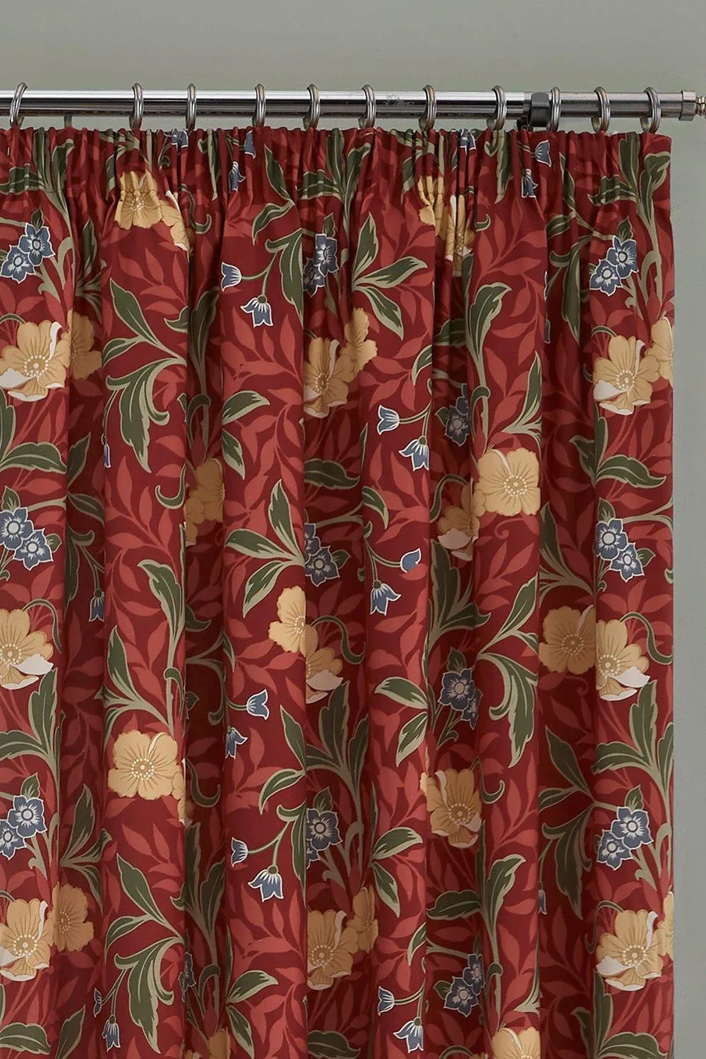 Dreams & Drapes 'Sandringham' 100% Cotton Pair of Pencil Pleat Curtains With Tie-Backs in Red 2