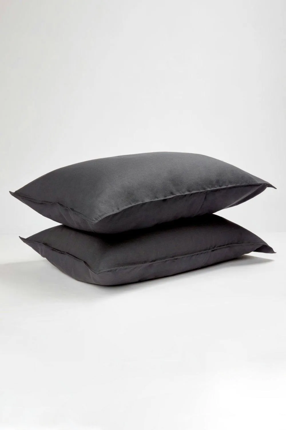Panda London Bamboo & French Linen Complete Bedding Set in Dark Grey 4