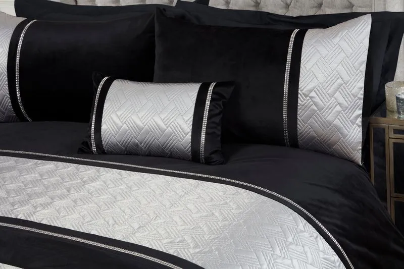 Rapport Home Capri Polycotton Duvet Cover Set With Pillowcase in Silver 2