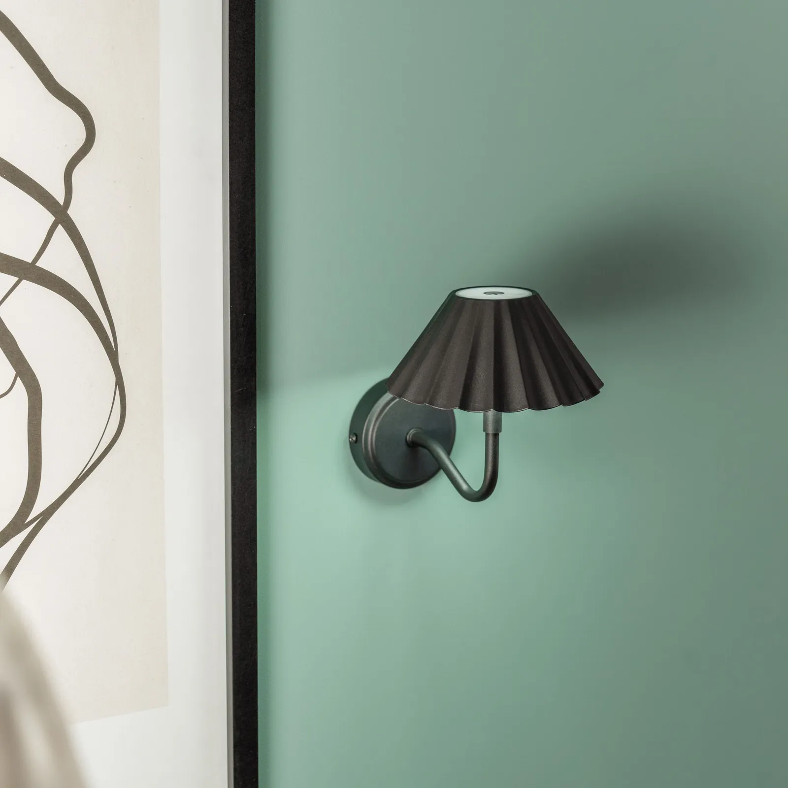ValueLights Avery Set of 2 Rechargeable Easy Fit Wall Light Fittings in Black 3