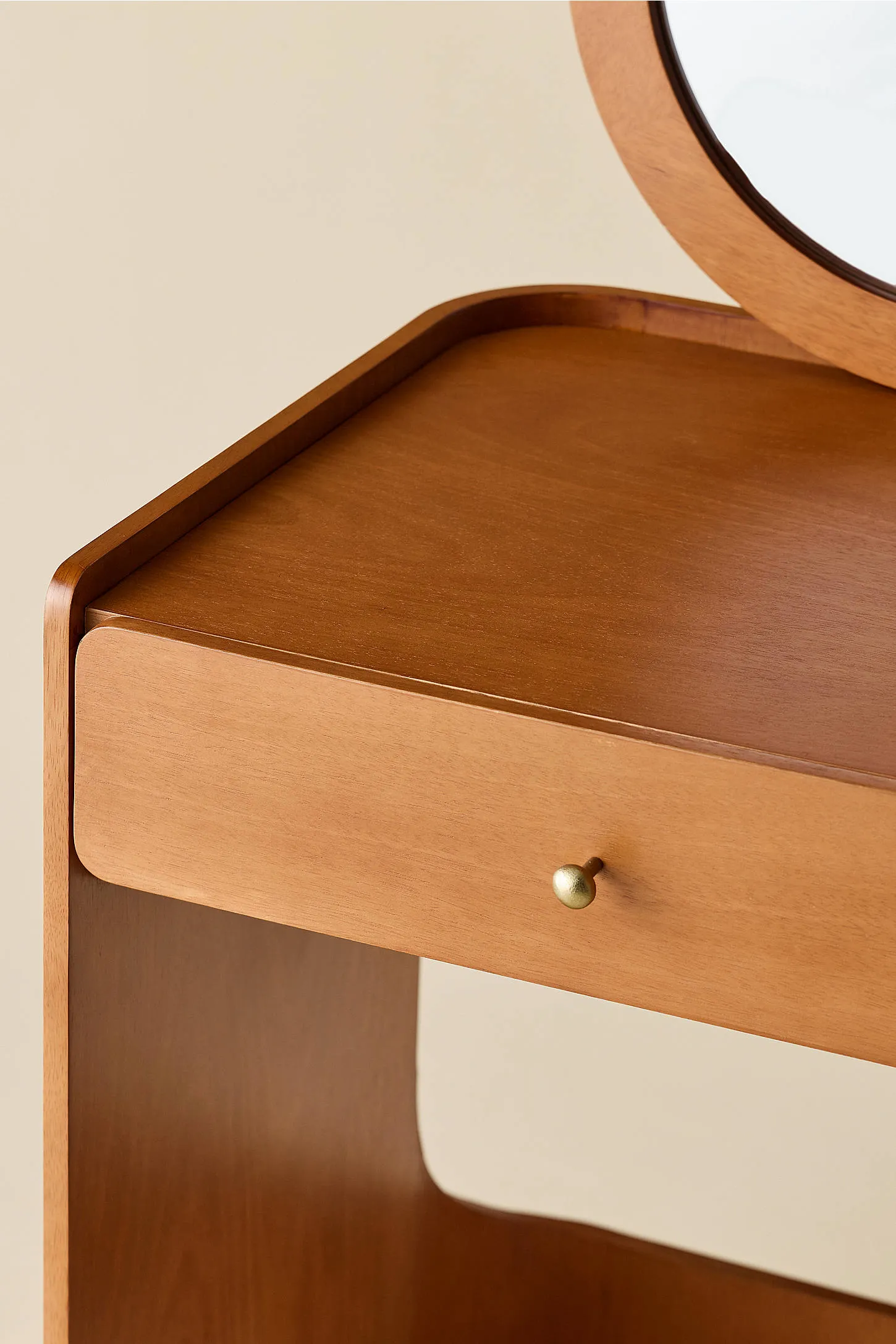 Marnie Dresser - Natural 4