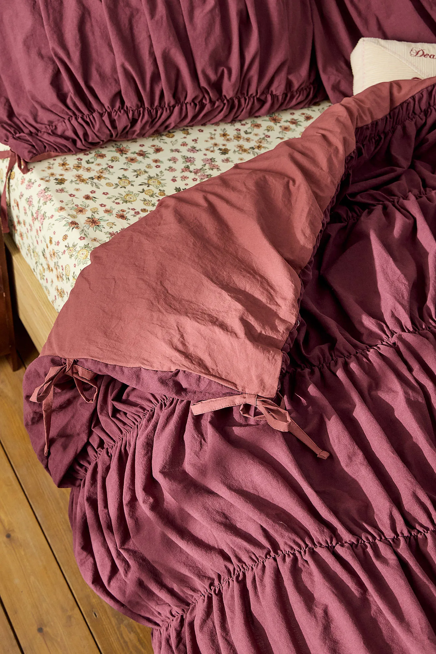 Cinched Duvet Set - Crimson 3