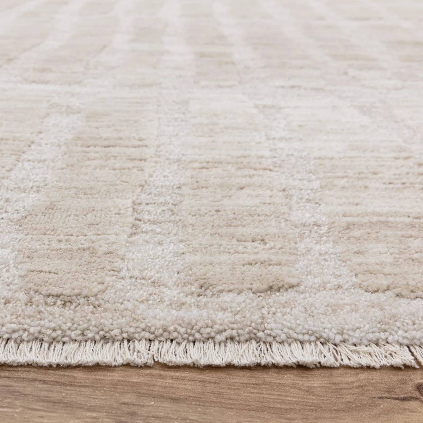 Forme Ivory/Beige 240X320Cm Rug | Barker & Stonehouse 3