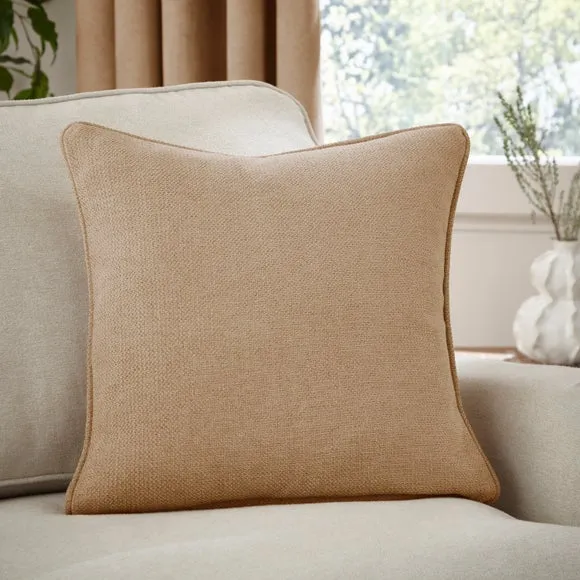 Wynter Cushion 1