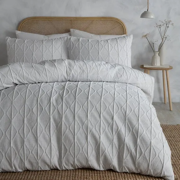 Serene Crinkle Stripe Duvet Cover & Pillowcase Set 1