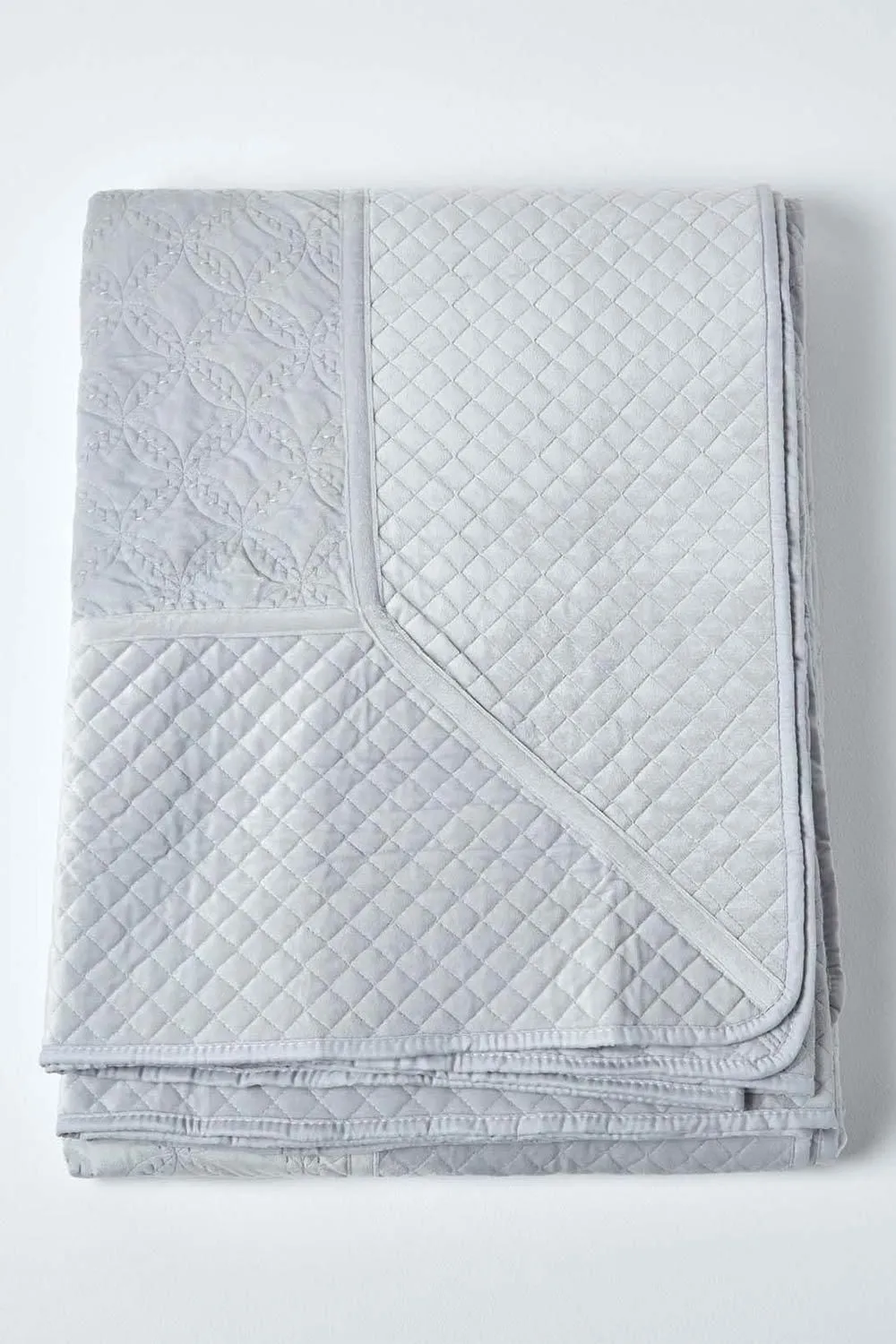 Homescapes Luxury Quilted Velvet Bedspread Geometric Pattern Throw in Grey 2